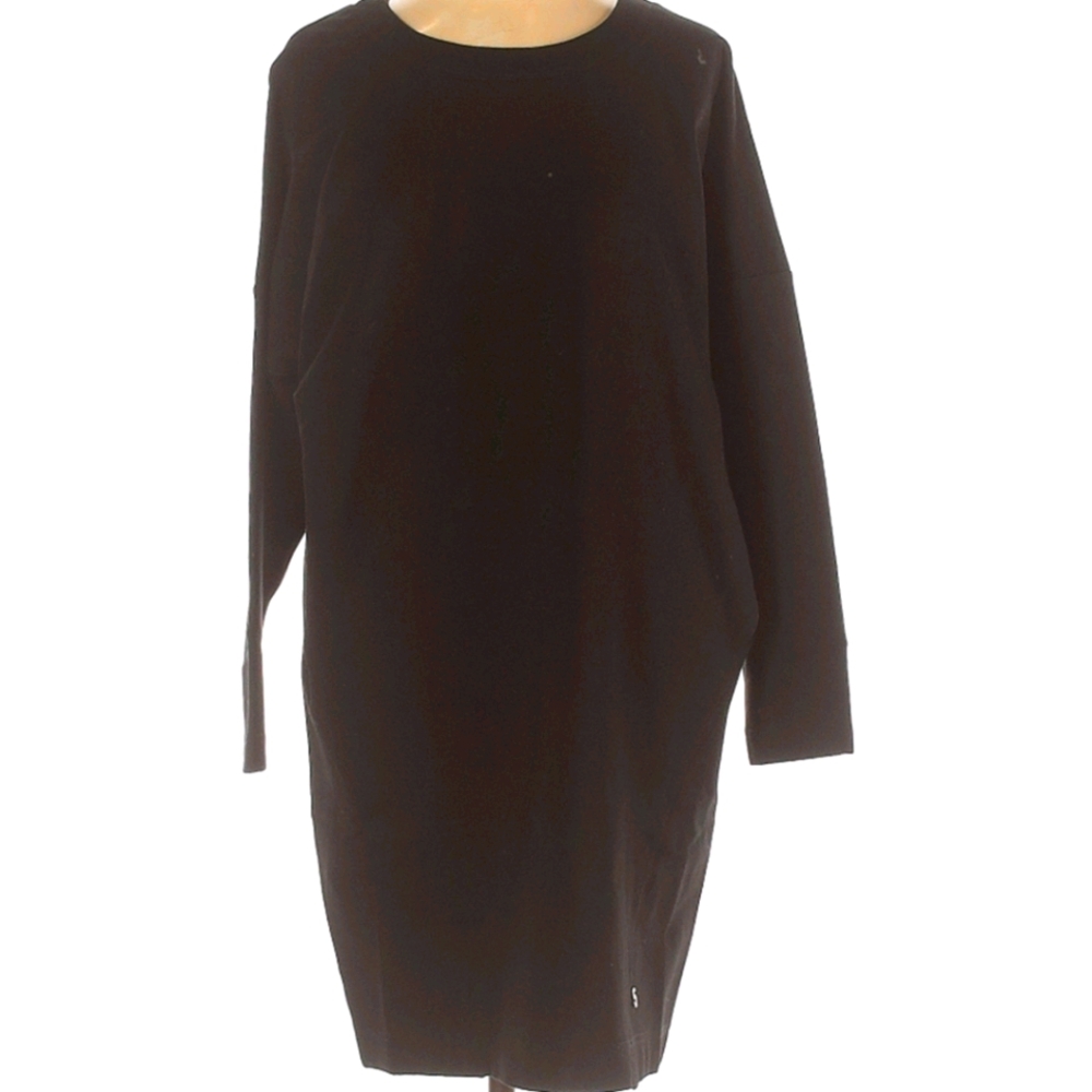 5 PREVIEW  black gorpcore minimal sweatshirt dress from 5 Preview.